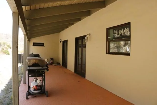 10300 Pine Avenue, Morongo Valley, California 92256 home-pic-24