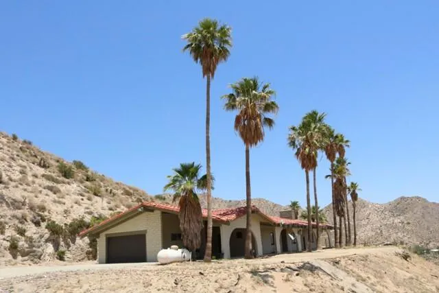 10300 Pine Avenue, Morongo Valley, California 92256 home-pic-8