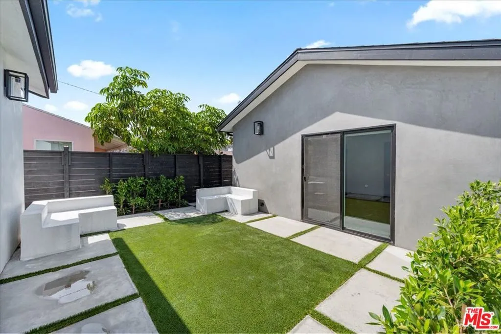 5530 Geer Street, Los Angeles, California 90016 home-pic-25