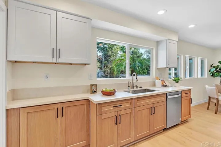 1165 Oak Drive, Vista, California 92084