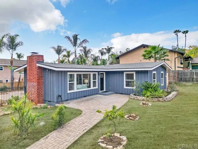 1165 Oak Drive, Vista, California 92084