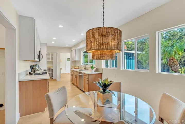 1165 Oak Drive, Vista, California 92084