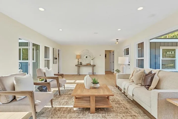 1165 Oak Drive, Vista, California 92084