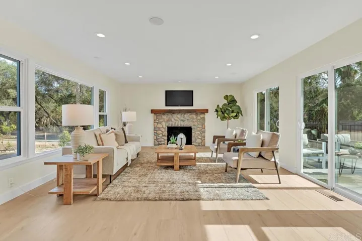 1165 Oak Drive, Vista, California 92084