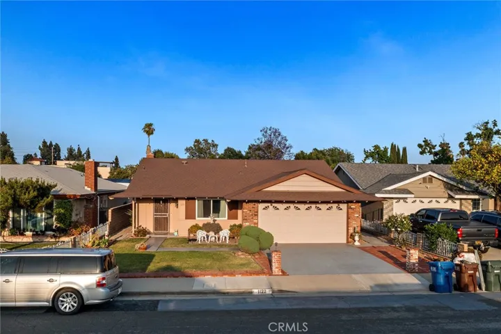 1122 Angelcrest Drive, Hacienda Heights, California 91745