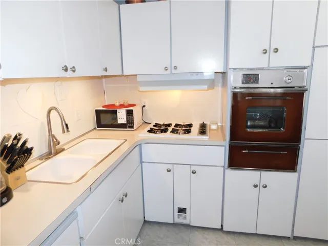 1001 S 3rd Street 13, Calimesa, California 92320