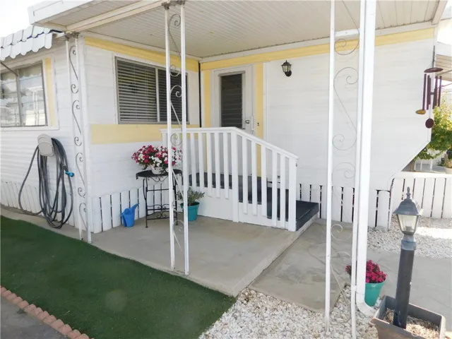 1001 S 3rd Street 13, Calimesa, California 92320