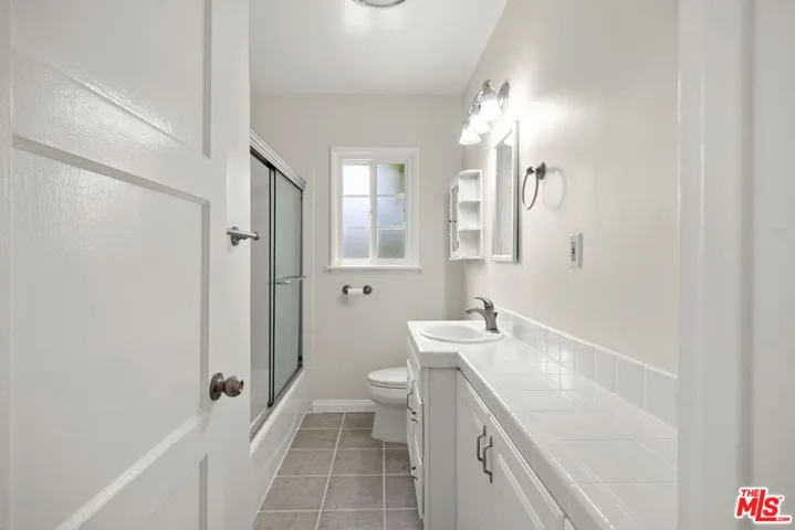5206 Emporia Avenue, Culver City, California 90230