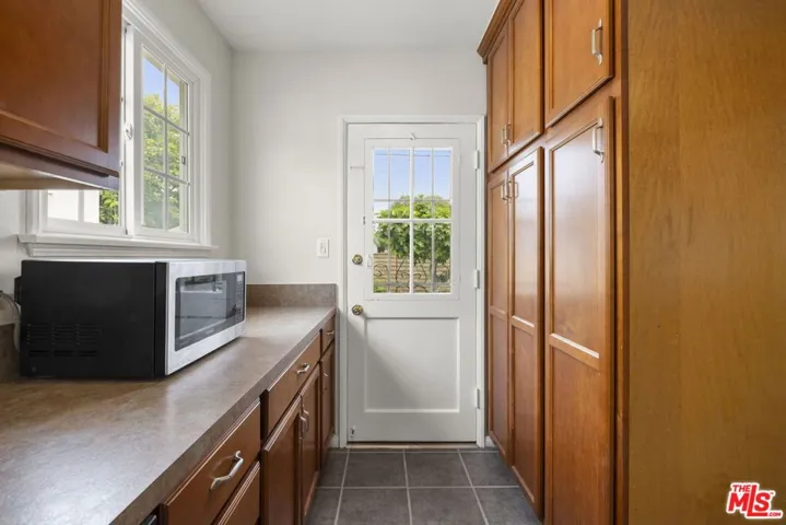 5206 Emporia Avenue, Culver City, California 90230