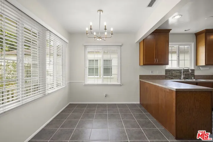 5206 Emporia Avenue, Culver City, California 90230