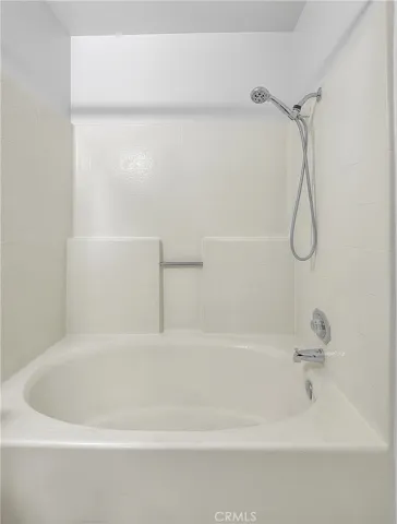 Upstairs Guest Bathroom Tub and Shower