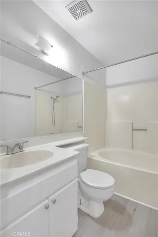Upstairs Guest Bathroom