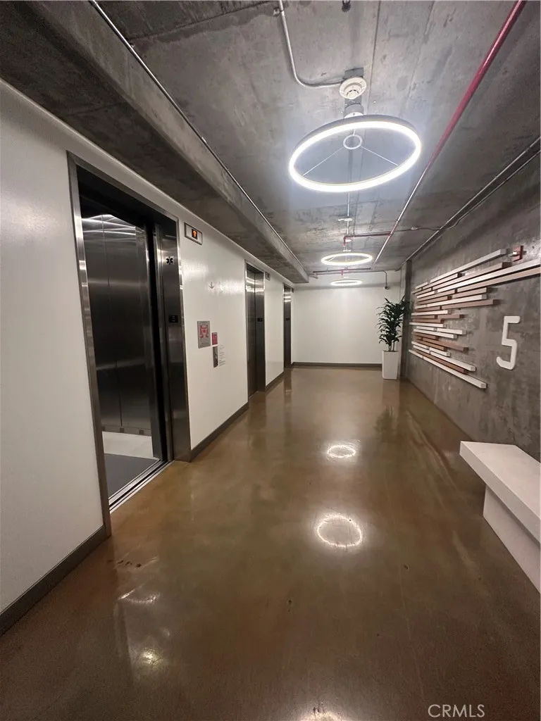 645 W 9th Street 529, Los Angeles, California 90015 home-pic-7