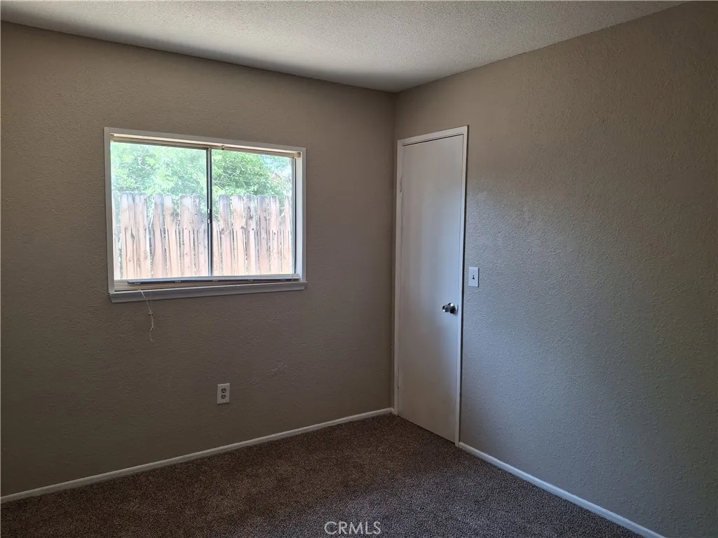 1260 Mirage Drive, Barstow, California 92311 home-pic-10