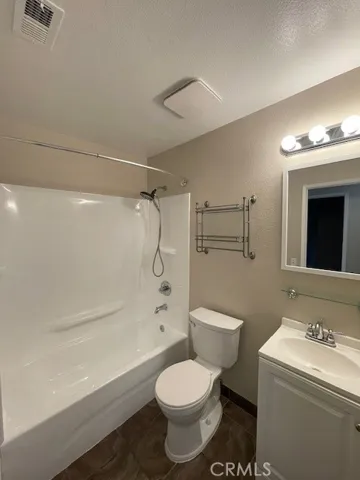 5674 Avenue Juan Bautista, Jurupa Valley, California 92509