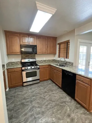 5674 Avenue Juan Bautista, Jurupa Valley, California 92509