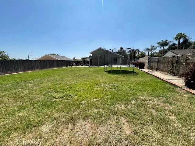 5674 Avenue Juan Bautista, Jurupa Valley, California 92509