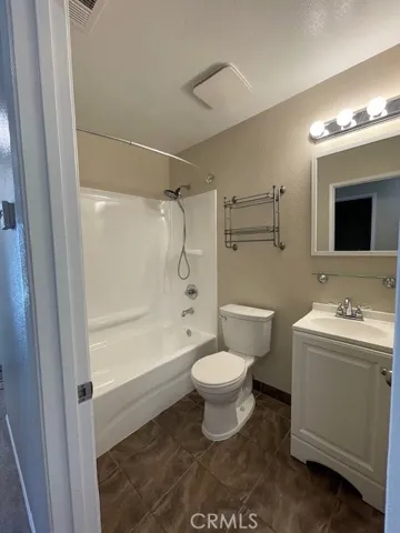 5674 Avenue Juan Bautista, Jurupa Valley, California 92509