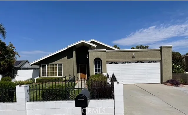 5674 Avenue Juan Bautista, Jurupa Valley, California 92509