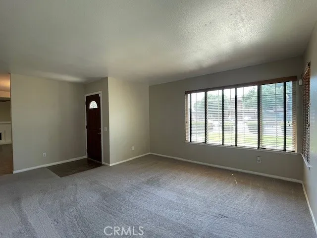 5674 Avenue Juan Bautista, Jurupa Valley, California 92509