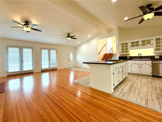 16 Goldenspur Lane, Rancho Palos Verdes, California 90275