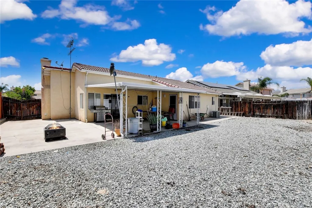 24880 Balestrieri Road, Hemet, California 92544 home-pic-23