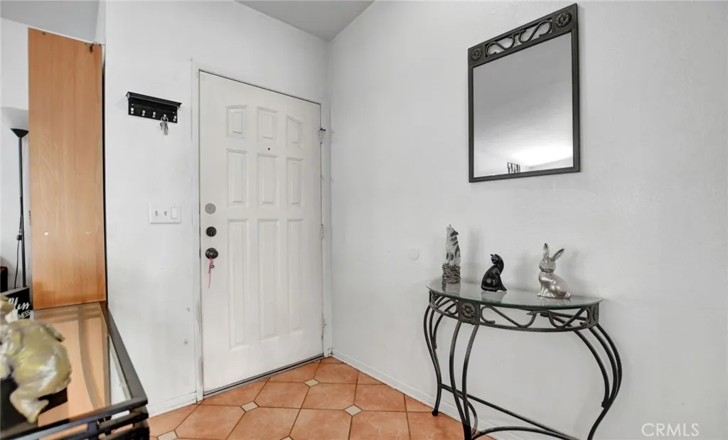 24880 Balestrieri Road, Hemet, California 92544 home-pic-3