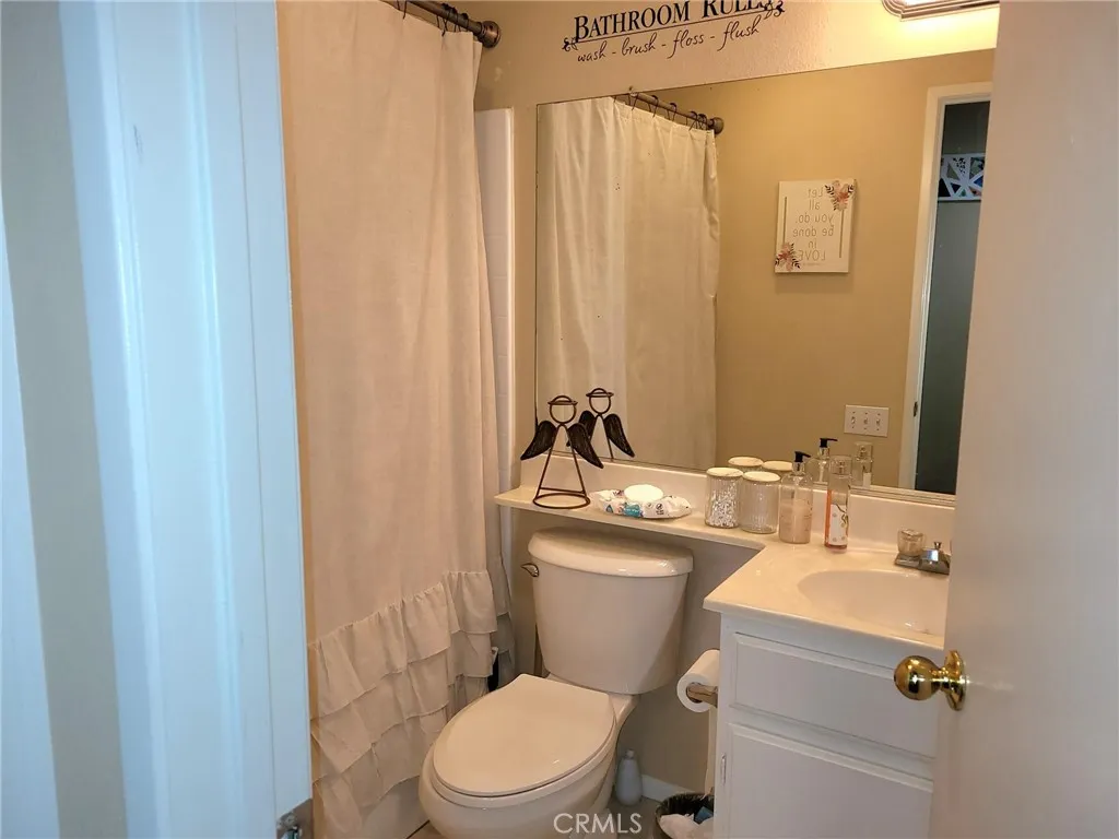 1027 Jude Court, San Jacinto, California 92583 home-pic-22