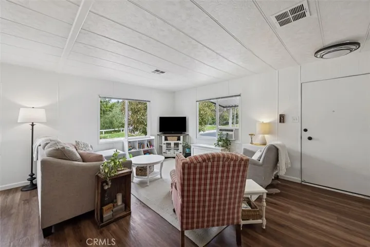 3960 S Higuera 105, San Luis Obispo, California 93401