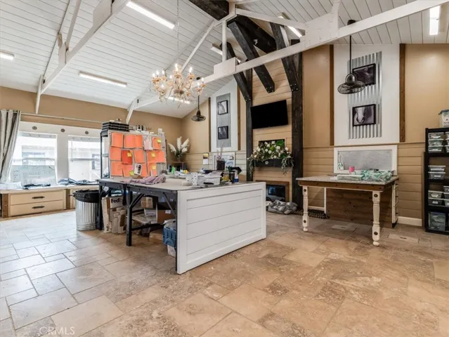 Modern workspace