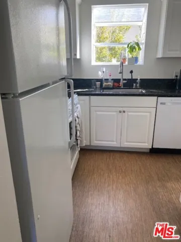 9609 W Olympic Boulevard G, Beverly Hills, California 90212