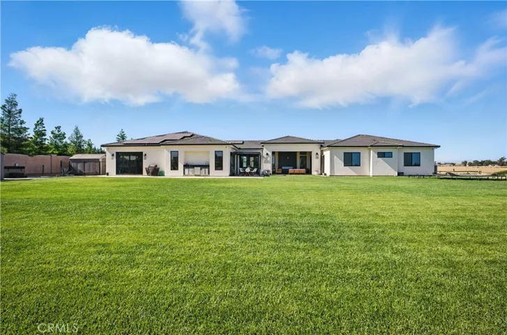 1901 E Sorrento Court, Merced, California 95340