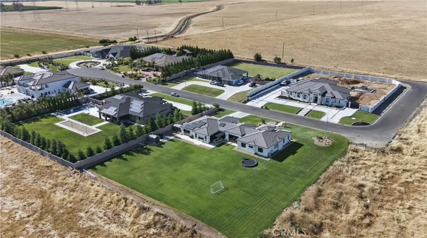 1901 E Sorrento Court, Merced, California 95340