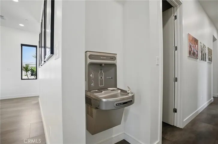 1901 E Sorrento Court, Merced, California 95340