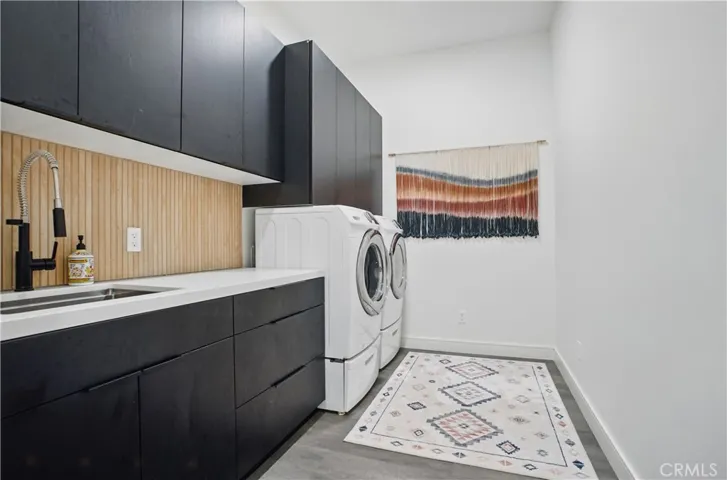 1901 E Sorrento Court, Merced, California 95340