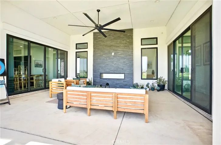 1901 E Sorrento Court, Merced, California 95340