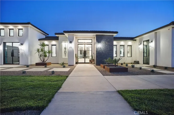 1901 E Sorrento Court, Merced, California 95340