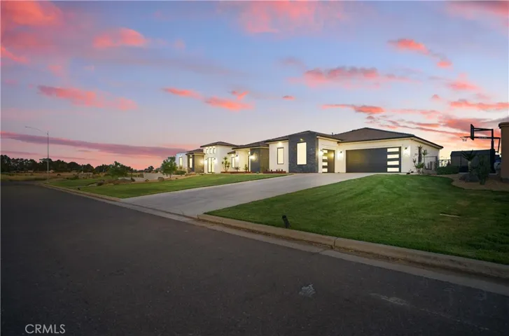1901 E Sorrento Court, Merced, California 95340