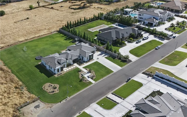 1901 E Sorrento Court, Merced, California 95340