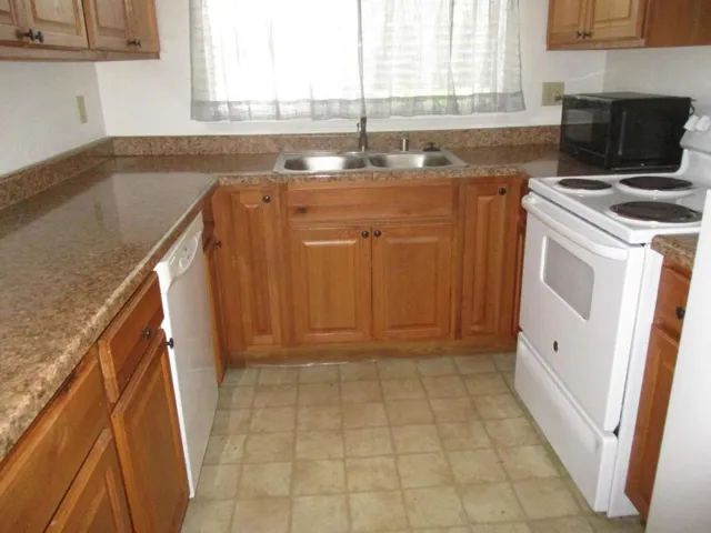 6825 Filbro Drive 1, Gilroy, California 95020