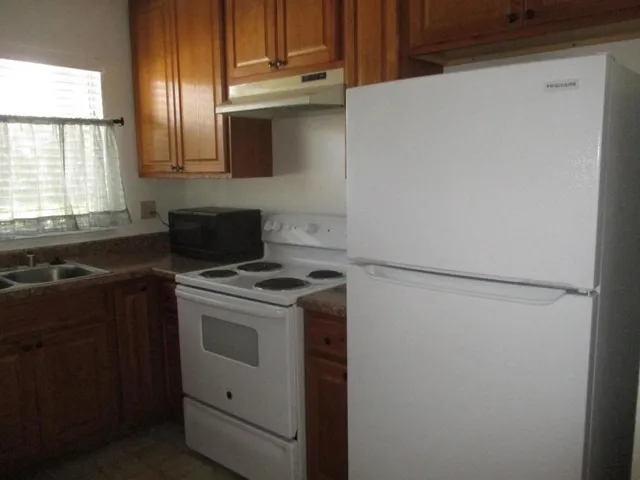 6825 Filbro Drive 1, Gilroy, California 95020