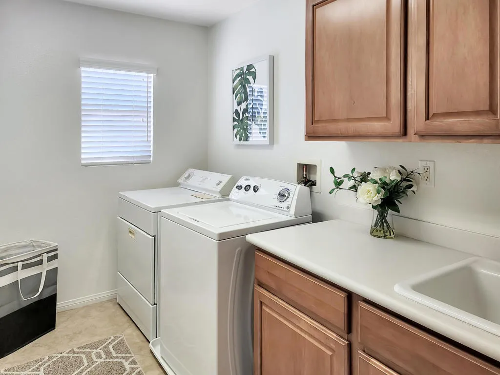 84450 Onda Drive, Indio, California 92203 home-pic-17