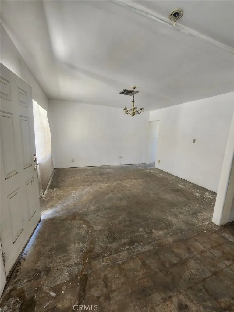 314 E Stevens Road 14, Palm Springs, California 92262 home-pic-4