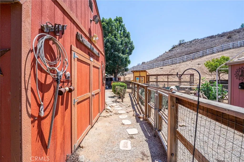 1390 Corona Avenue, Norco, California 92860 home-pic-60