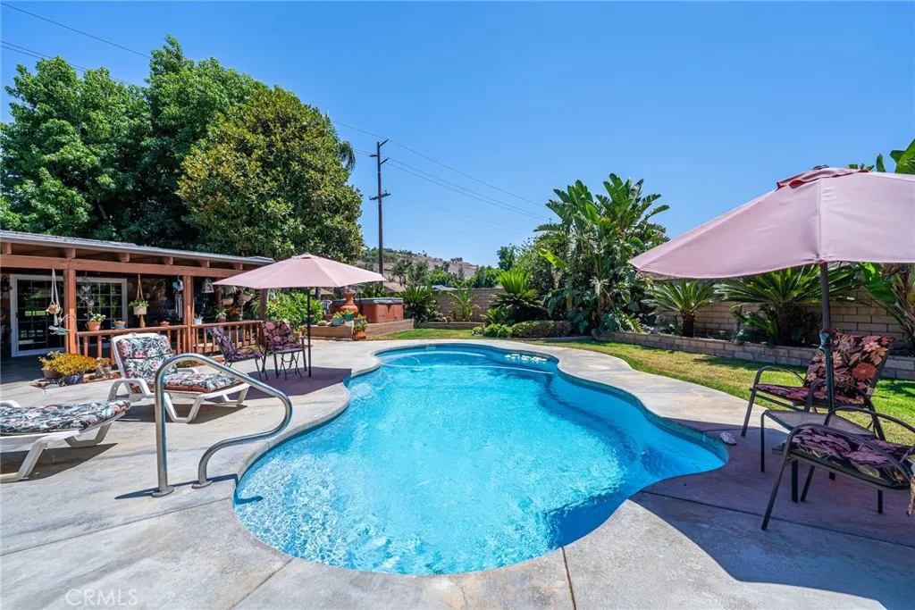 1390 Corona Avenue, Norco, California 92860 home-pic-40