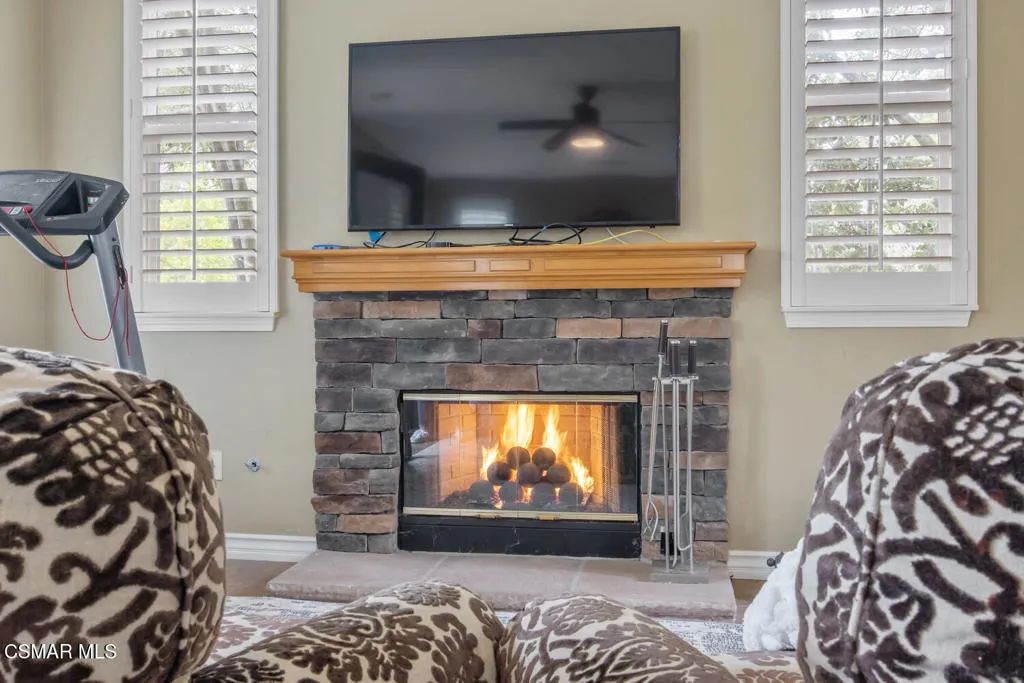 5419 Via Olas, Newbury Park, California 91320 home-pic-46