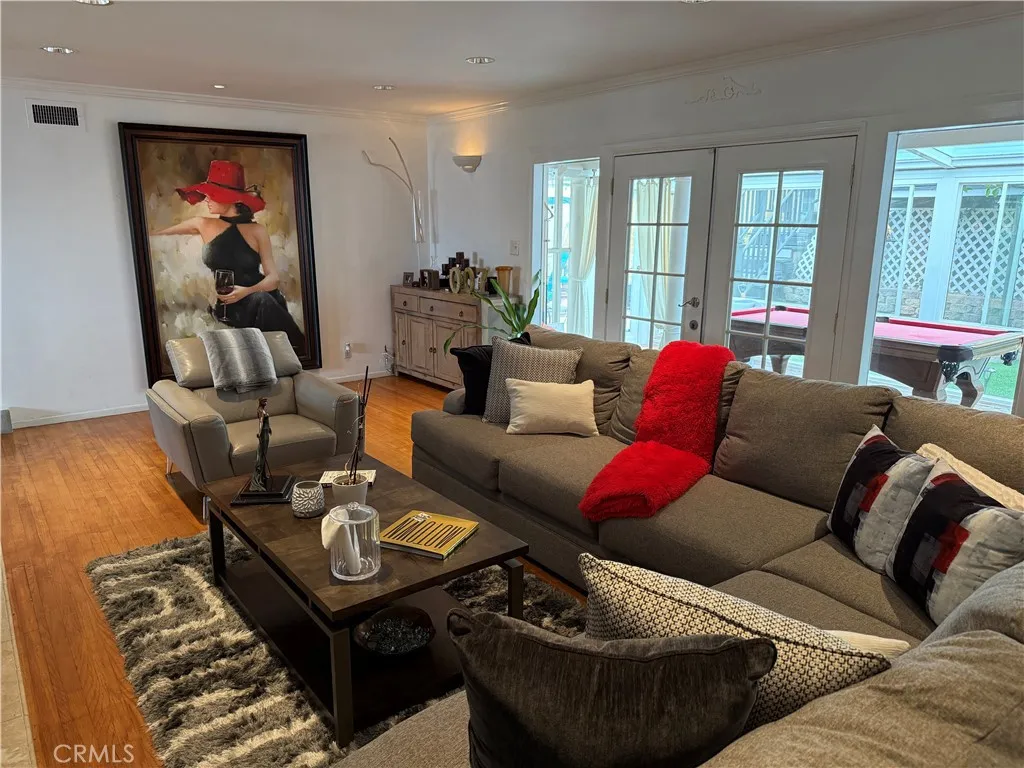 357 Cumberland Road, Glendale, California 91202 home-pic-16