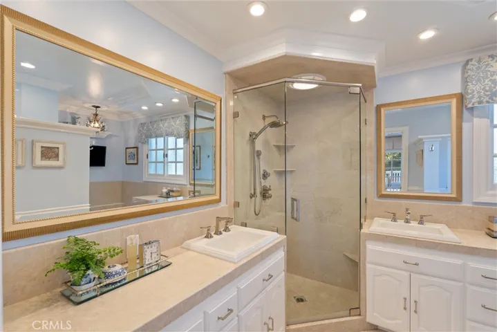 Ensuite master bathroom step-in shower.