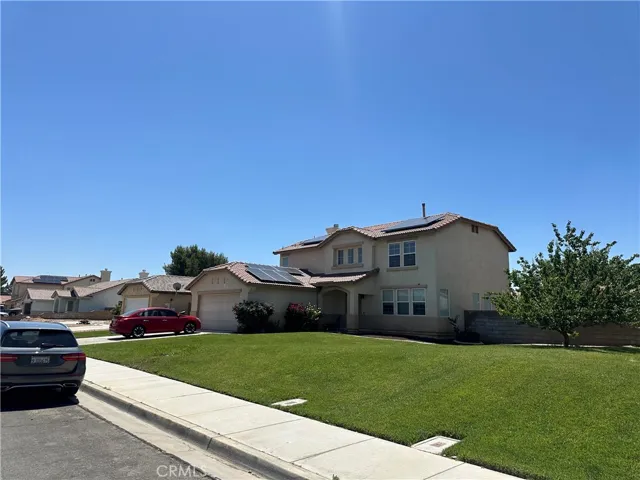 1538 Regents Street, Lancaster, California 93534