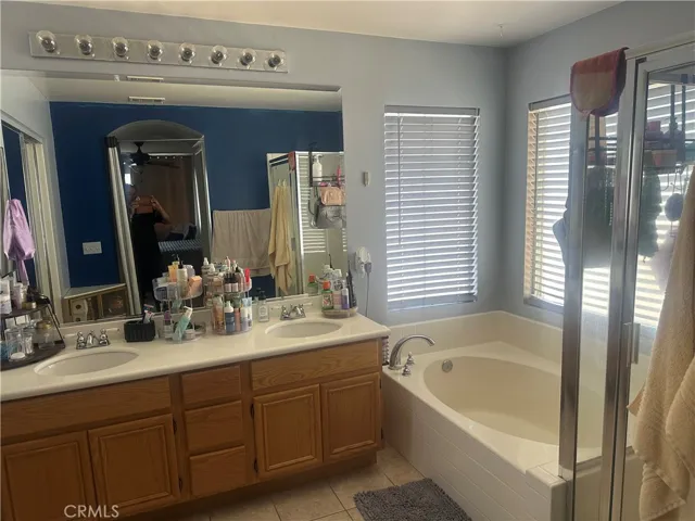 1538 Regents Street, Lancaster, California 93534